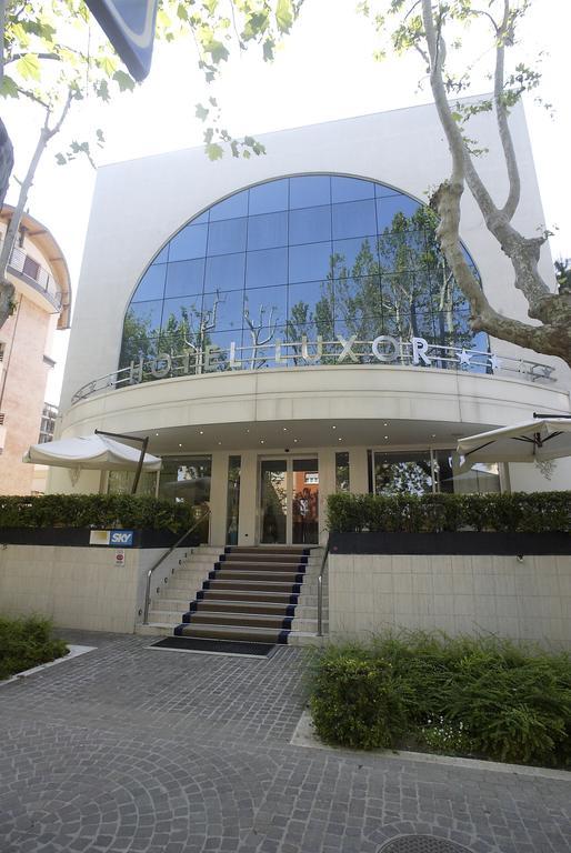 רימיני Hotel Luxor מראה חיצוני תמונה